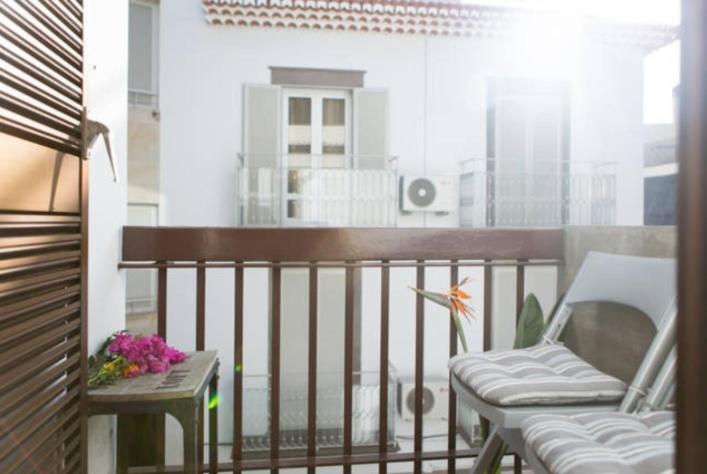 Central Funchal Apartment - Garden - Free Parking & Ac Zewnętrze zdjęcie